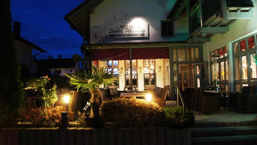 Sopherl Am See - Fruehstueck Auf Der Seeterrasse, Sehr Ruhig Und Wunderschoen Am See, 3 Minuten Nach Oberpfaffenhofen, Viele Radtouren, Restaurants & Cafes In Der Umgebung Веслинг Экстерьер фото